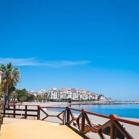 Puerto Banus Pol One
